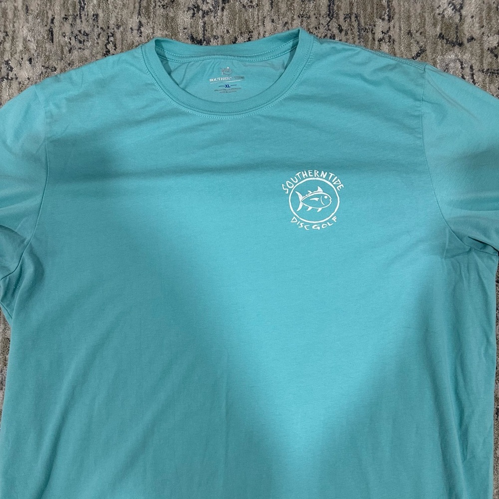 Southern Tide T-shirt size extra large